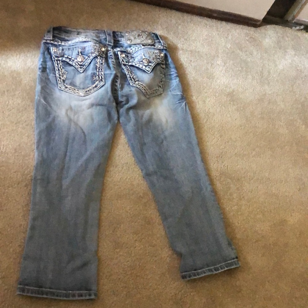 Miss Me Jean Capris size 25